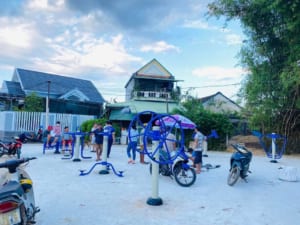 Dụng cụ thể thao sân vườn ngoài trời